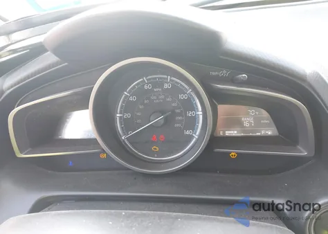 2019 Toyota Yaris Le z USA, uszkodzony, nr VIN 3MYDLBYV7KY509128